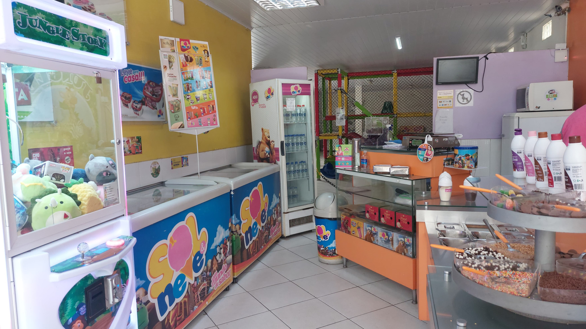 Sorveteria Sol e Neve