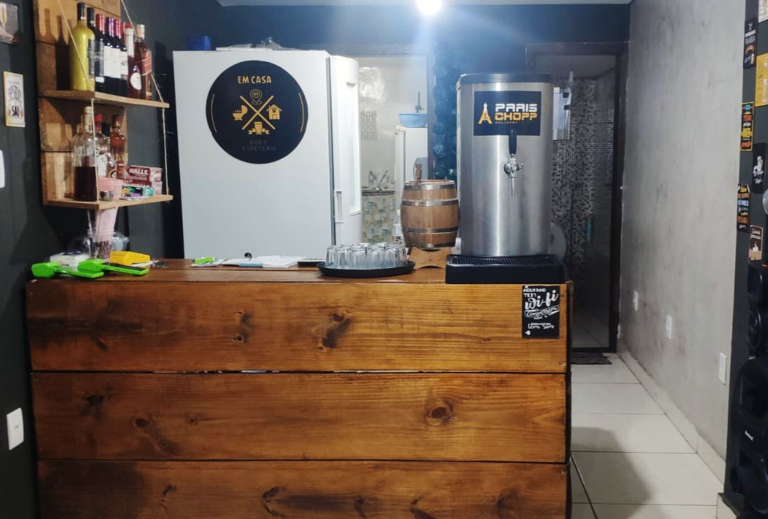 Em Casa Bar e Espetaria