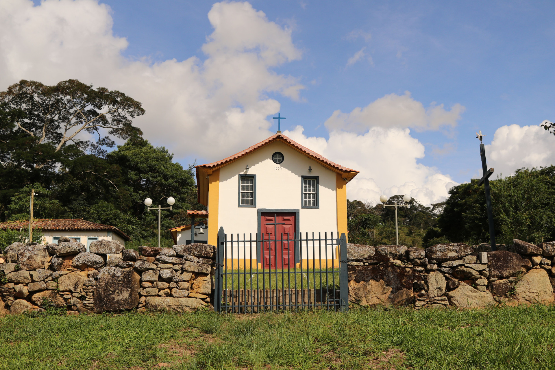 Igreja de Nossa Senhora Mãe dos Homens