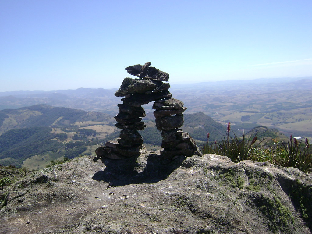  Pedra Branca 