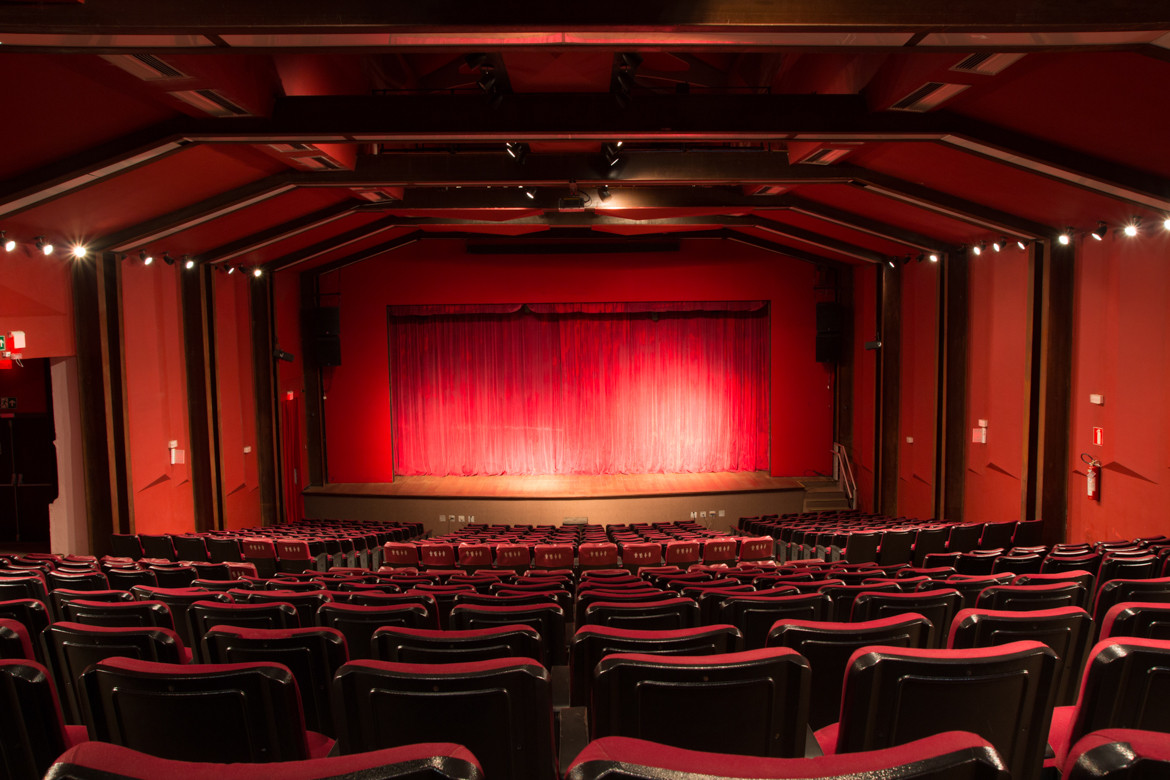 Centro Cultural SESIMINAS Uberaba - José Maria Barra