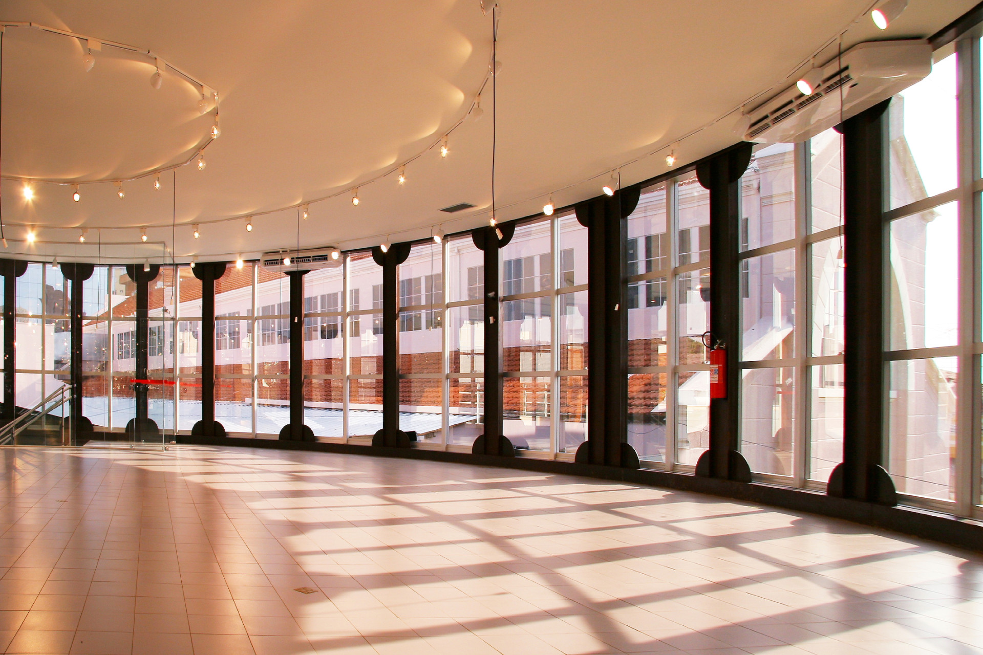 Centro Cultural SESIMINAS Uberaba - José Maria Barra