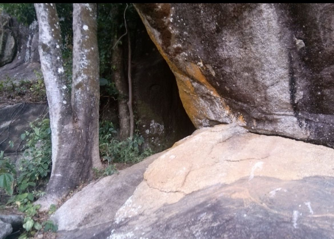 Pedra das Caveiras