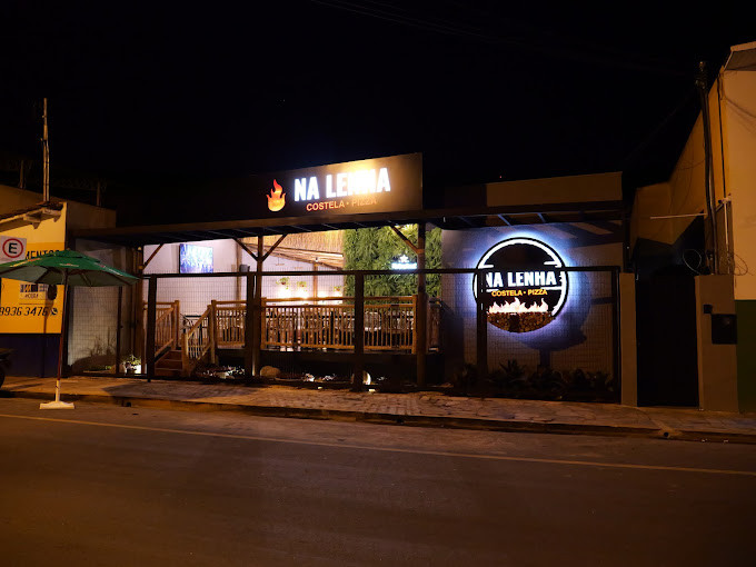 Na Lenha Costela Pizza