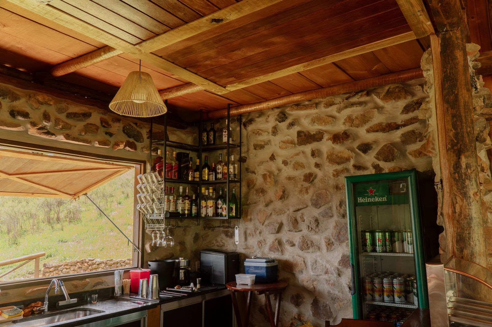 RESTAURANTE VALE DAS ÁGUAS