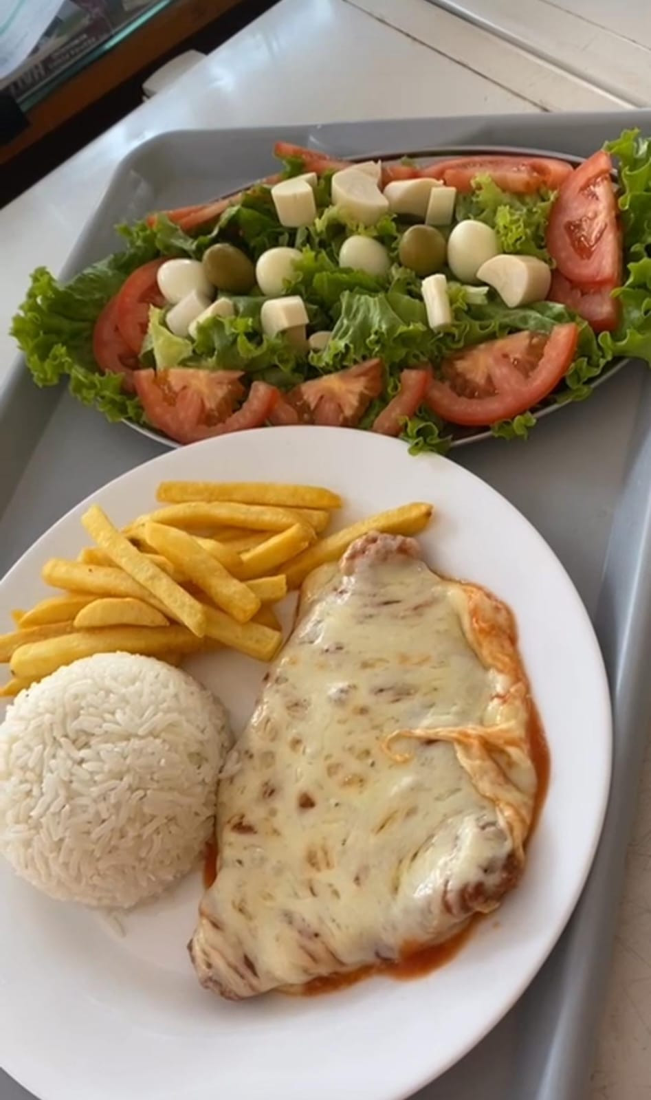 Restaurante e Pizzaria Cantinho da Praça