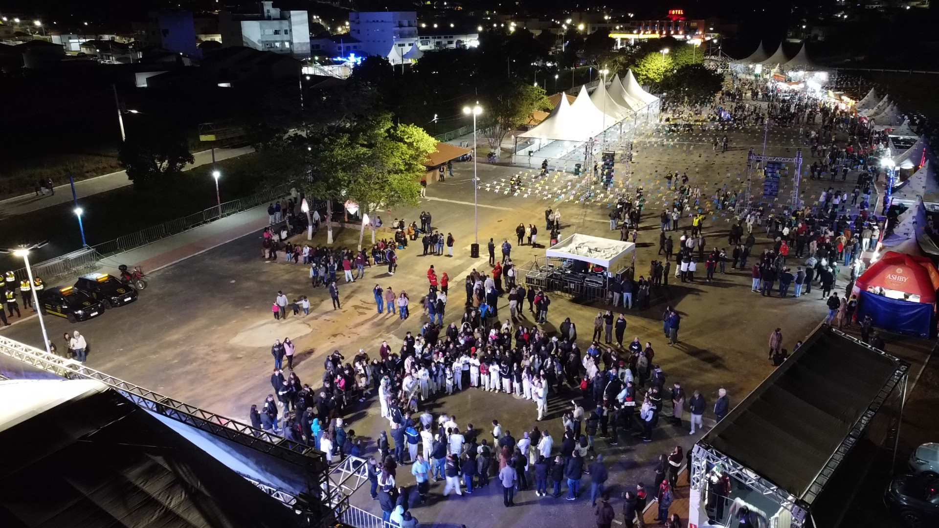PARQUE DE PIRANGUINHO