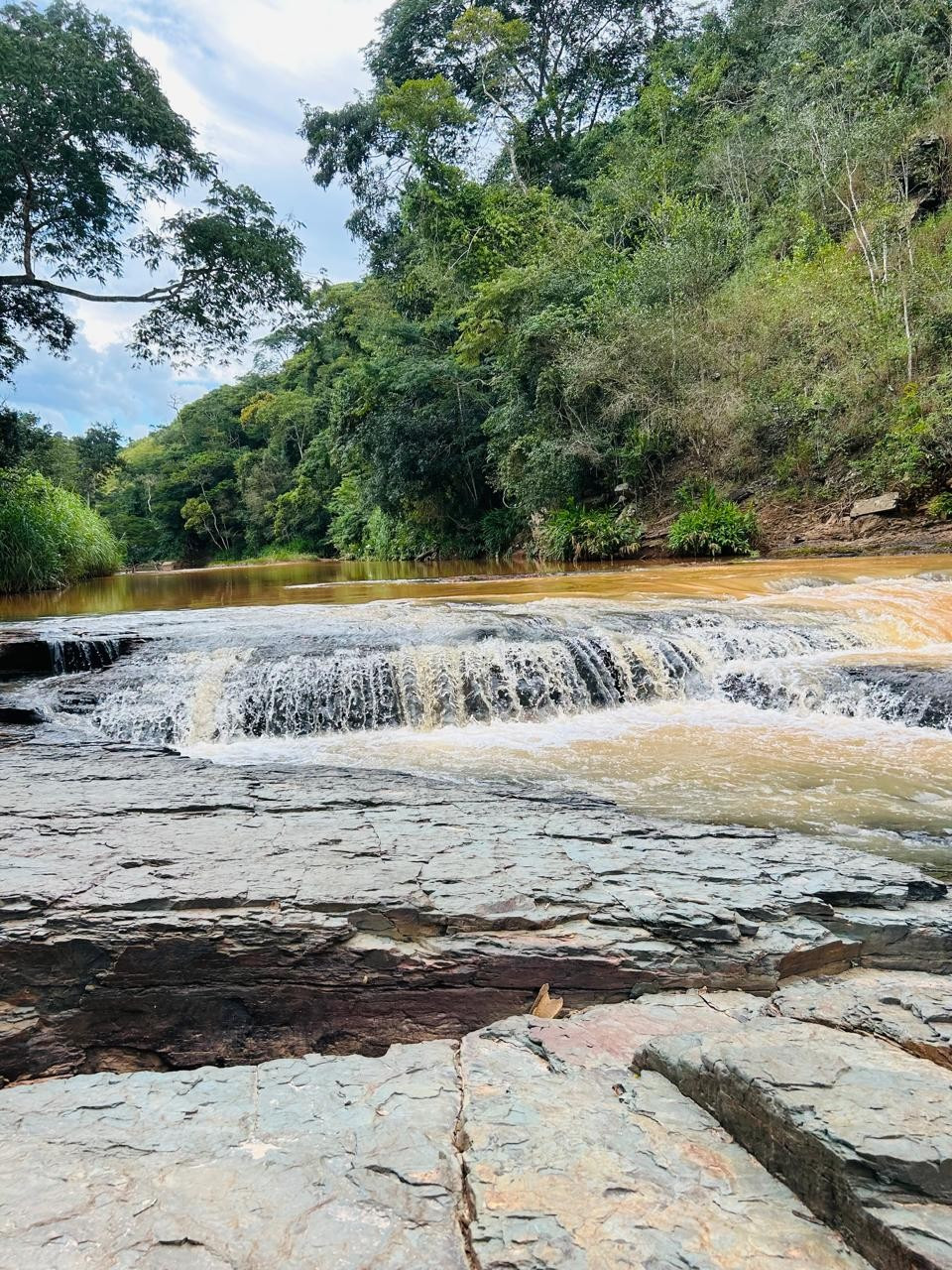 Primeira Cascata do Indaiazinho (Andrades)