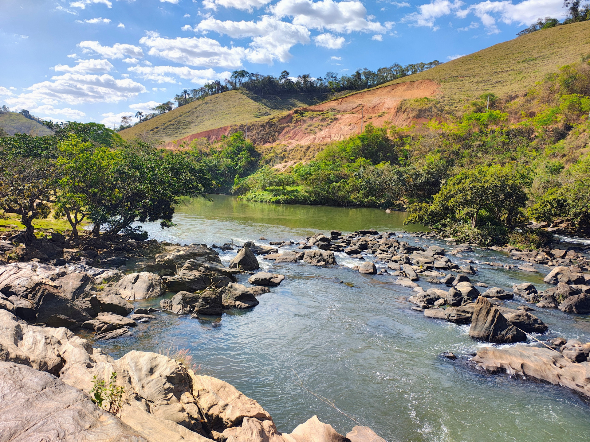 Cachoeira Alegre