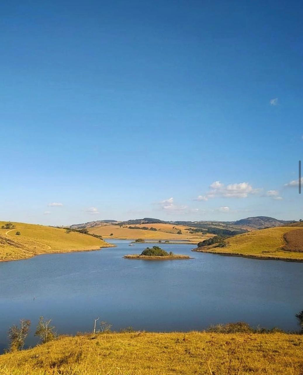Lago da Barragem Poço Fundo - MG