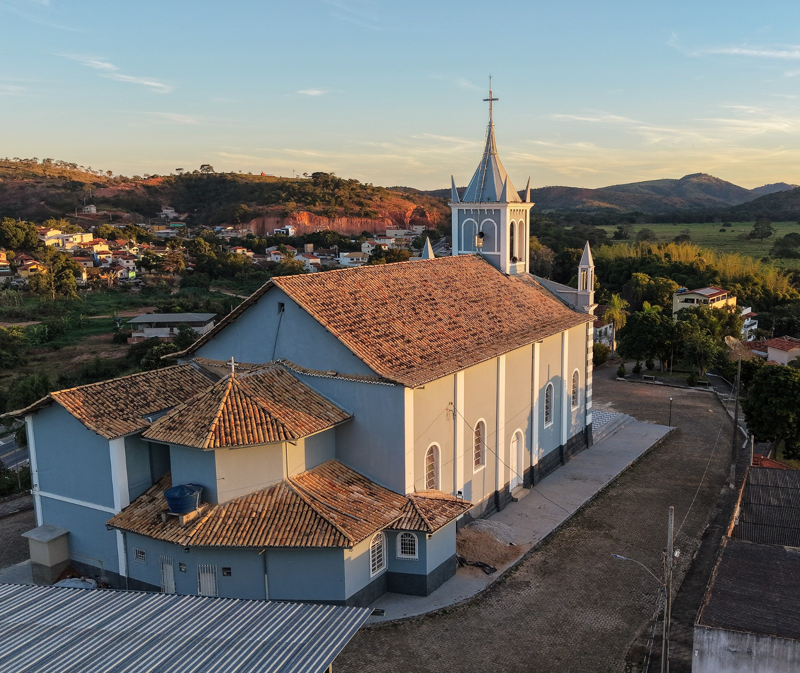 Igreja Matriz Do Senhor Bom Jesus