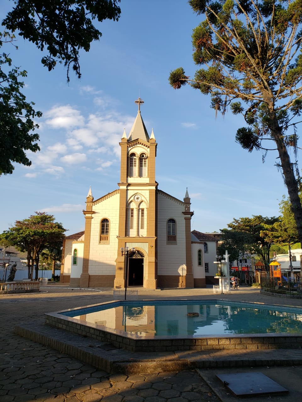 Bicas — foto 3 de 3