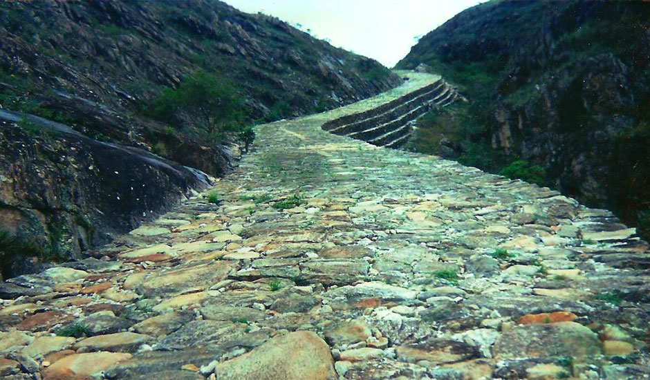 Vesperata de Diamantina com Gruta do Maquiné e Serra de Santa Helena — foto 5 de 7